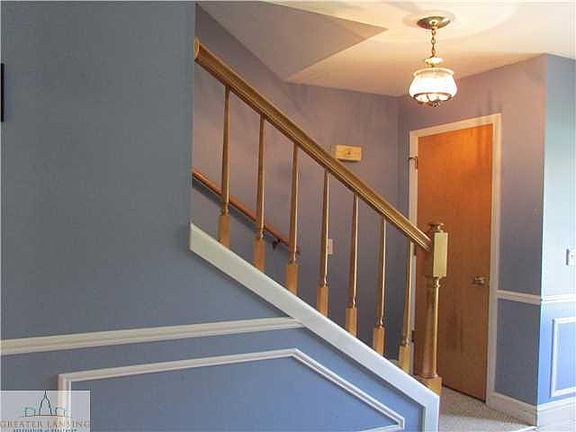 3rd image of 4512 Seneca Dr