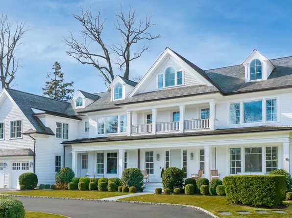 20 Ann St, Old Greenwich, CT 06870