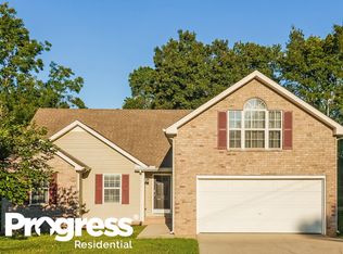162 Shiloh Dr, La Vergne, TN 37086