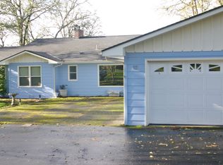 15 Royal Oaks Dr, Roseburg, OR 97471