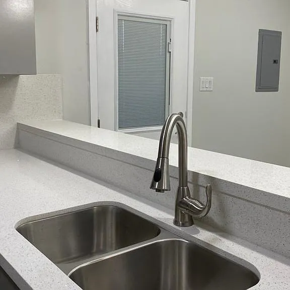 4713 Magnolia Ave — Photo 3