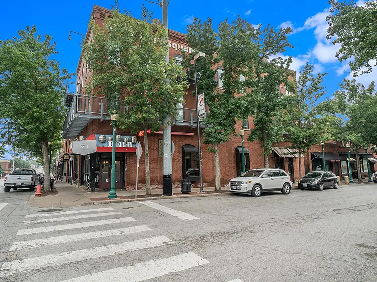 435 Westport Rd #302 — Photo 47