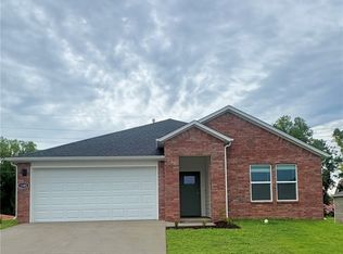1508 Ridgeview Dr, Springdale, AR 72764