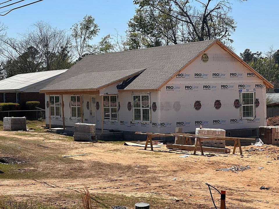 1st image of 1911 Aimwell Rd