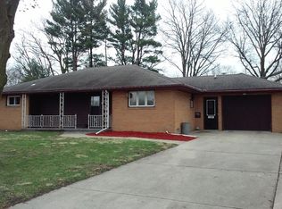 1708 Avenue E, Sterling, IL 61081