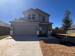 325 Wildrose Cir, Cleburne, TX 76033