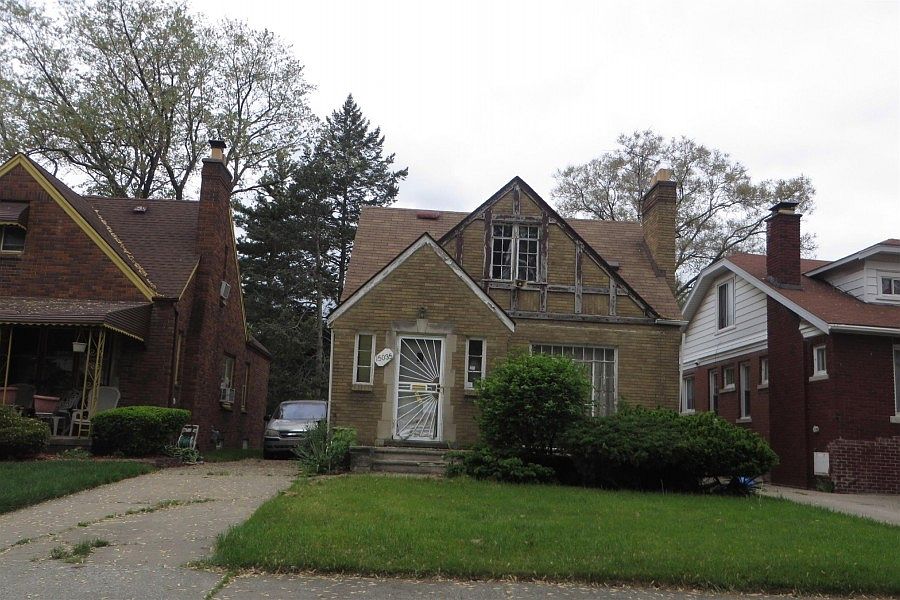 1st image of 15035 Woodmont Ave