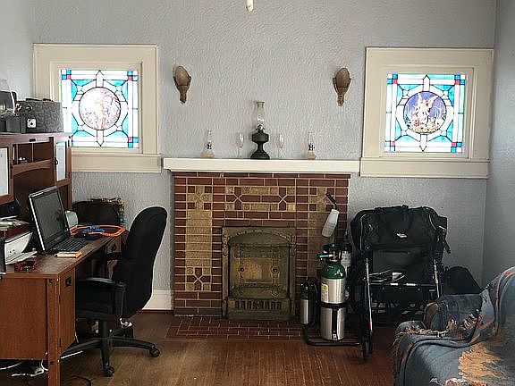 Living area with hardwood