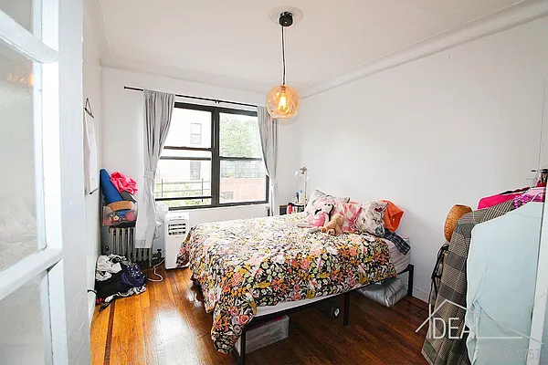 Rented by Ideal Properties Group | media 11