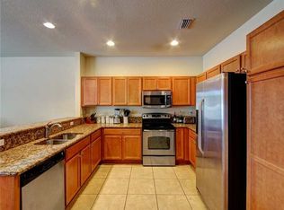 3248 NW 31st Ter, Oakland Park, FL 33309