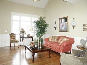 5th image of 4220 Chaparral Dr
