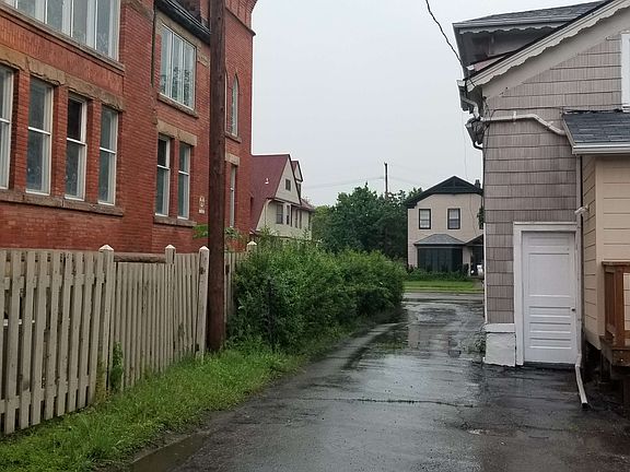 2nd image of 169 N Washington St