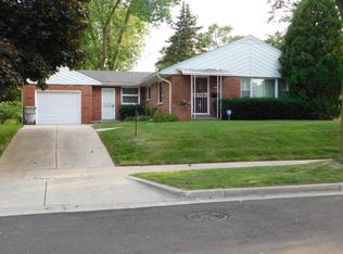 8821 W Olive St, Milwaukee, WI 53222