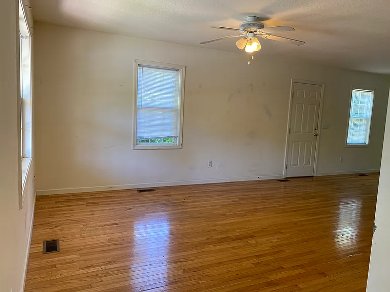 101 Lanier Ln #A — Photo 5