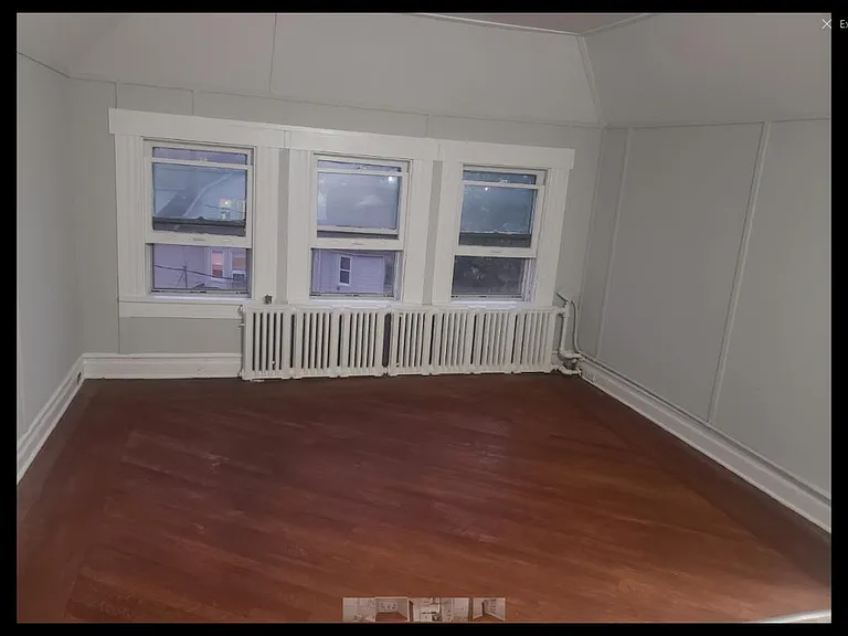 29 Rossmore Pl #12 — Photo 5
