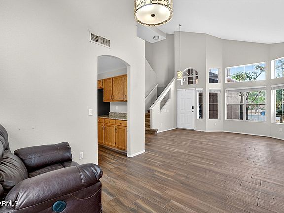 3rd image of 801 E ORCHID Lane