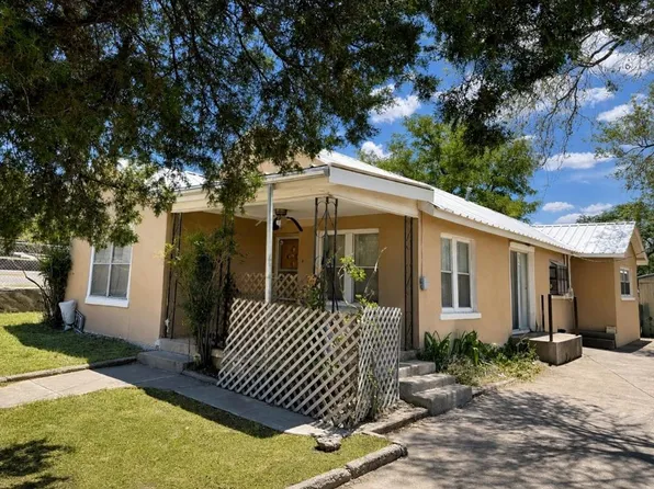305 S 5th St, Alpine, TX 79830