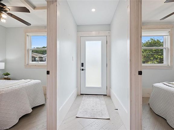 4th image of 183 Elizabeth St