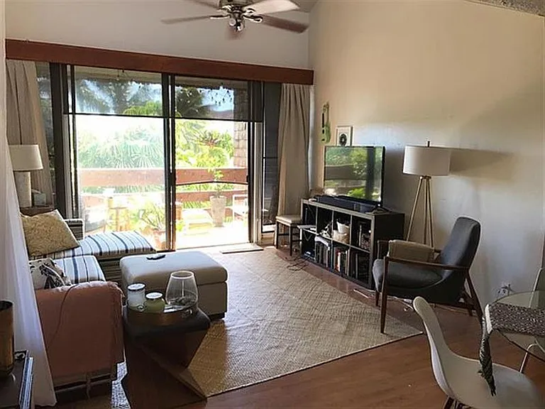 1015 Aoloa Pl #438 — Photo 11