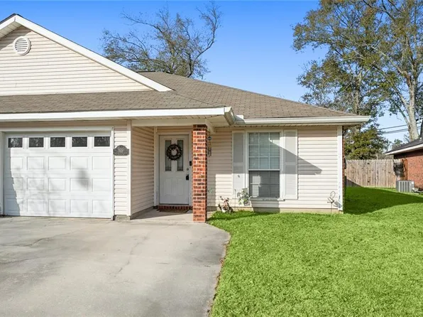 820 Eden Oaks Dr, Ponchatoula, LA 70454