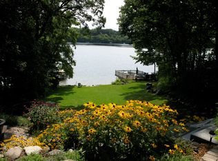 5595 Christmas Lake Point, Shorewood, MN 55331