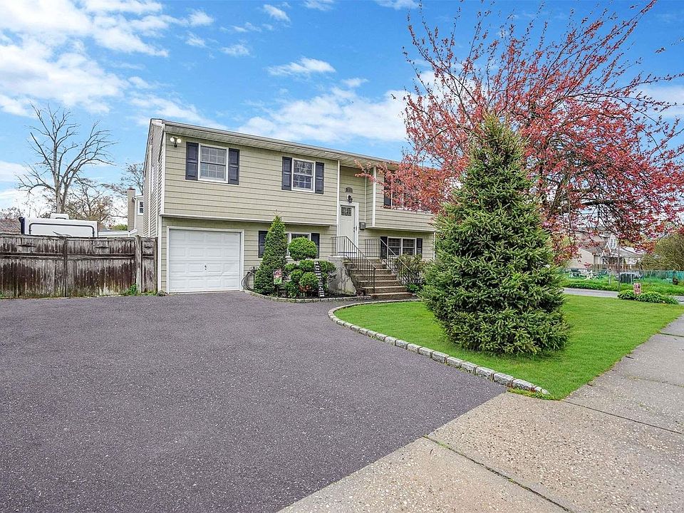 1st image of 389 Richmond Boulevard