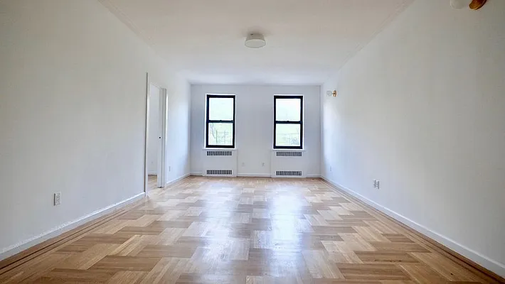 Rented by Skyward | media 22