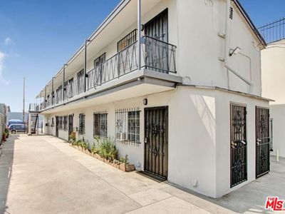 731 E Jefferson Blvd, Los Angeles, CA, 90011