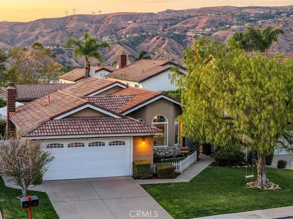 8481 E Foothill St, Anaheim, CA 92808