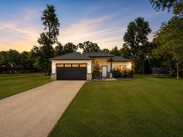 219 County Road 1260, Fairfield, TX 75840
