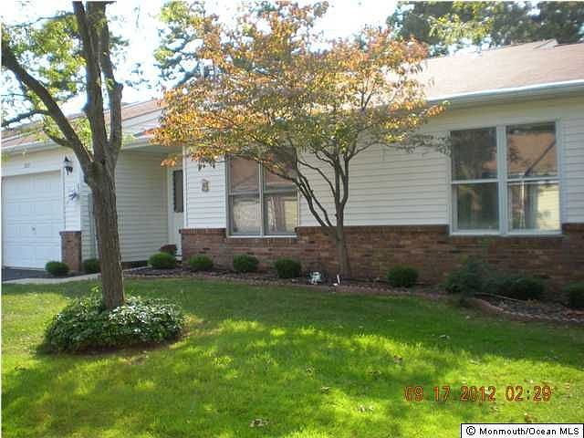 1st image of 305 Joseph Dr