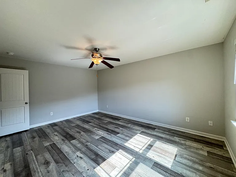 133 Hill Shore Ln — Photo 8