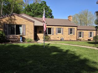 135 Elmwood Dr, Council Bluffs, IA 51503