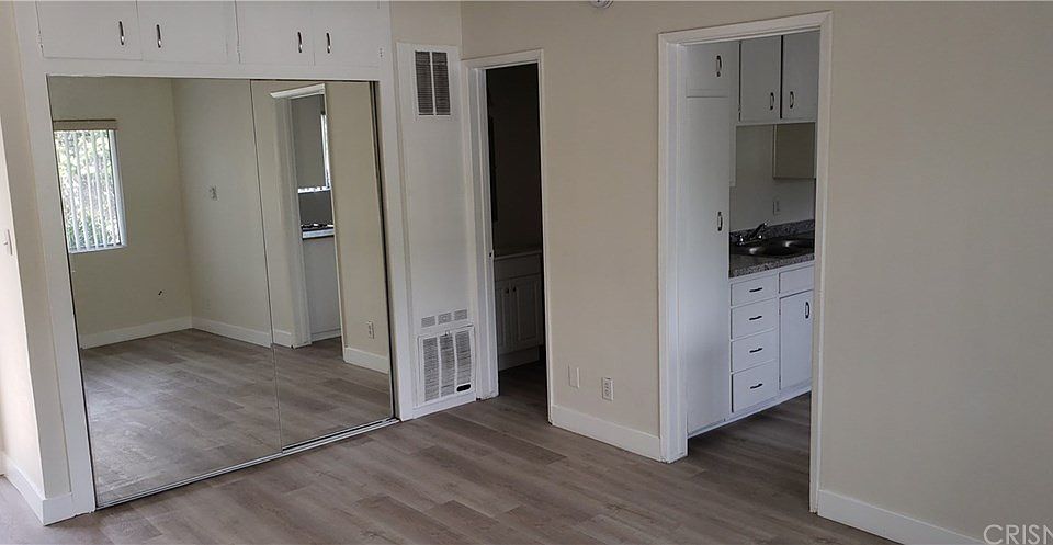 1st image of 7131 Bellaire Ave
