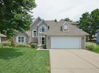 8127 N Harden Dr, Kansas City, MO 64151