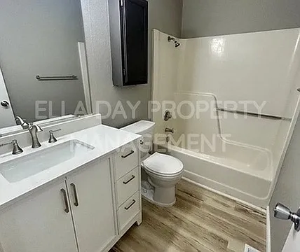 9118 E Funston St #1-103 — Photo 7