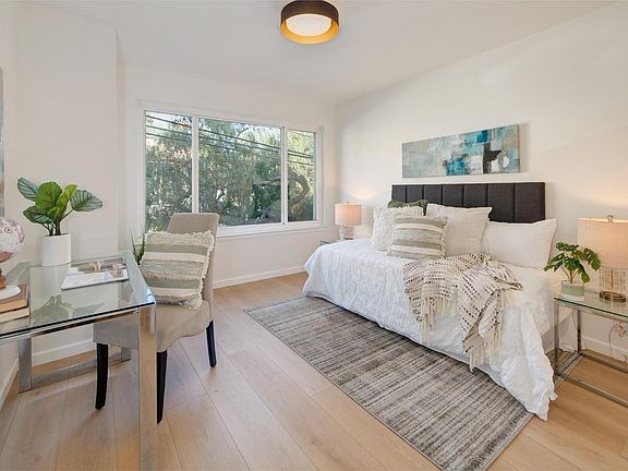 5th image of 4317 21st St APT 1