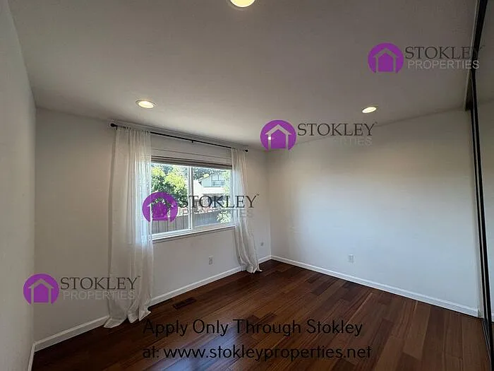 55 Saint Thomas Ln — Photo 33