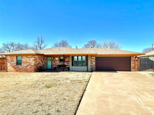 1607 Cindy St, Frederick, OK 73542