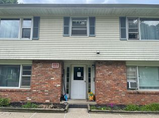 12 Little Paint Way #B, Andover, NJ 07821
