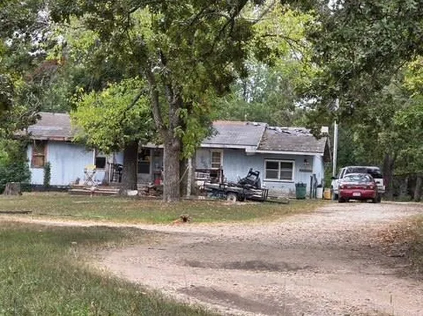 26755 Raven Ln, Waynesville, MO 65583