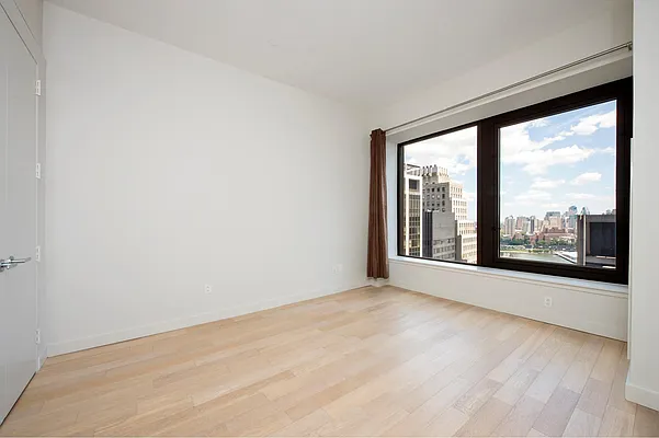 Rented by Douglas Elliman | media 33