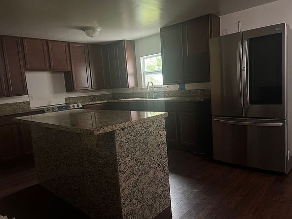 5th image of 12208 Litewood Dr