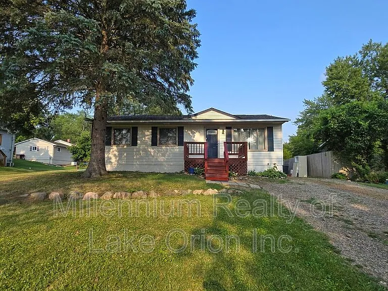 730 Harry Paul Dr — Photo 35