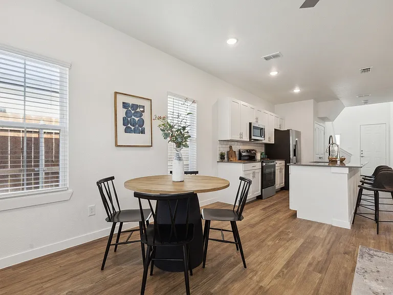 Covey Homes Basswood — Photo 19