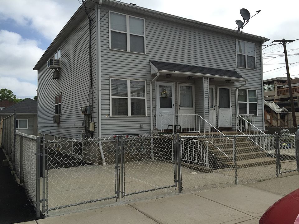 2nd image of 145 Seaview Ave #1