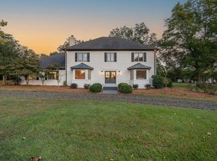 1315 Moore Rd, Simpsonville, SC 29681