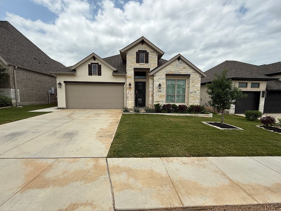 1st image of 2216 Prado Dr