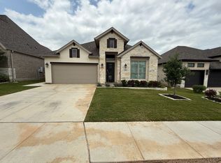 2216 Prado Dr, New Braunfels, TX 78132