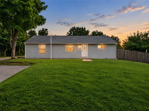 3719 Kemp Rd, Dayton, OH 45431